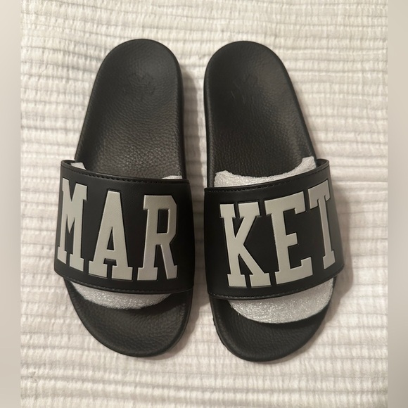 Market Standard Slides - NIB - Size 7 - Picture 2 of 10